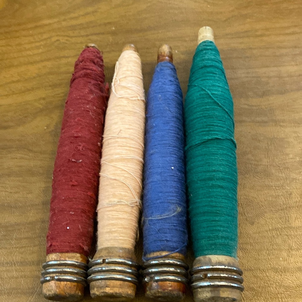 Vintage Antique Wood Spool Textile Mill Bobbin Primitive Industrial Sewing Decor